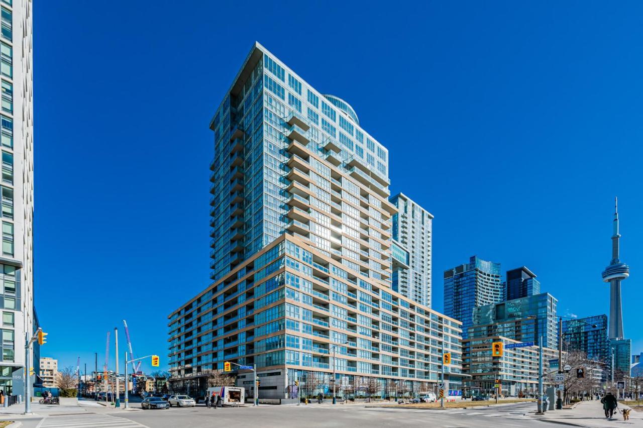 Leckie Luxurious Suites Toronto Exterior photo